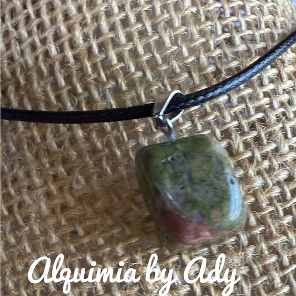 Green unakite stone black cord choker necklace - Picture 2 of 2